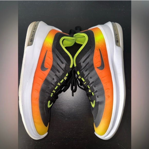 Nike AirMax Sneakers orange black and yellow - Picture 4 of 6